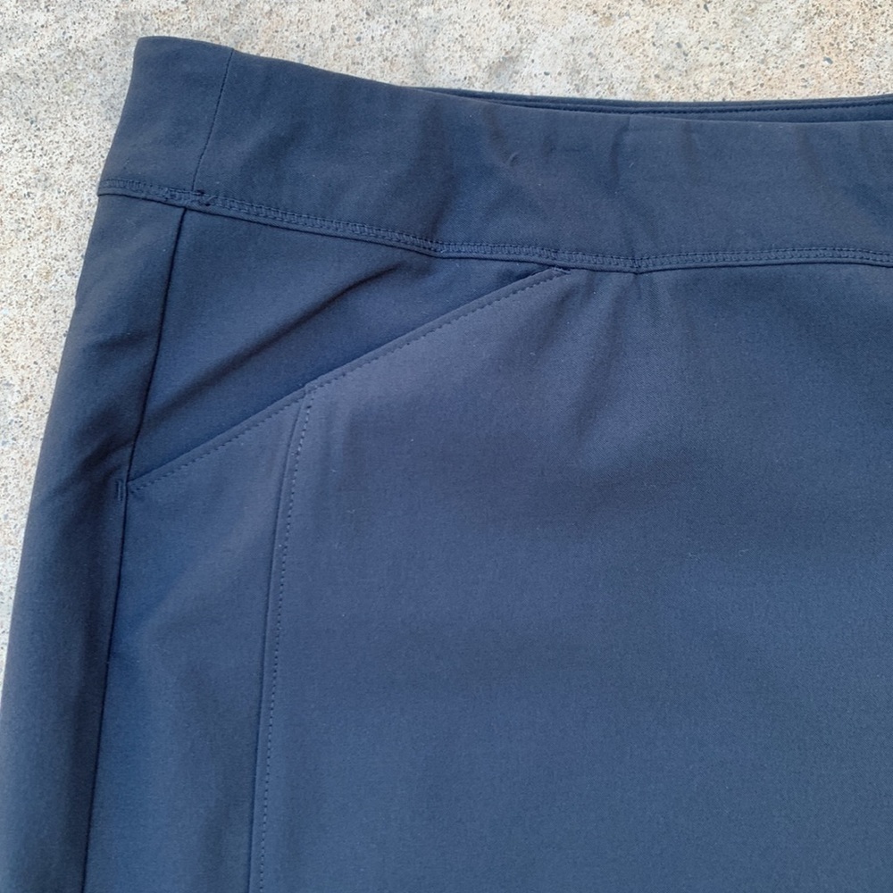 Adidas Golf Skort with Pattern Trim Women Size XL - Picture 2 of 8